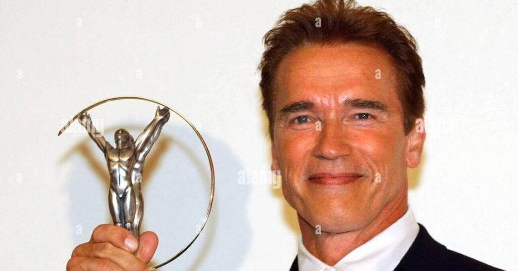 Schwarzenegger Receives Courage Award